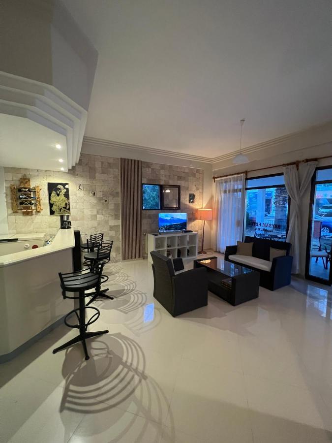 Bayram Hotel Cesme Exterior photo