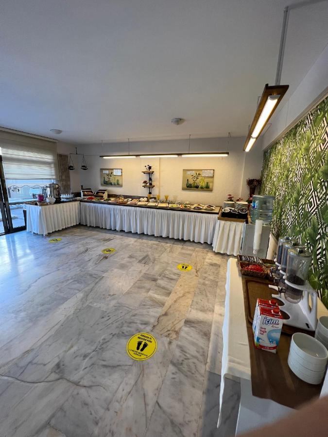 Bayram Hotel Cesme Exterior photo